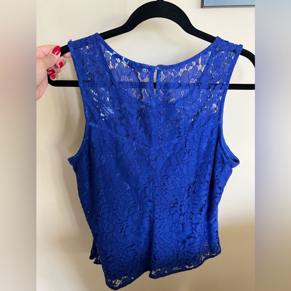 Brand new women’s sleeveless top - Picture 2 of 2